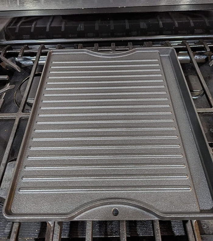 15" X 12.8" Cast Iron Griddle for Sliver Chef 4551 Series Gas Grills, for Burger Making