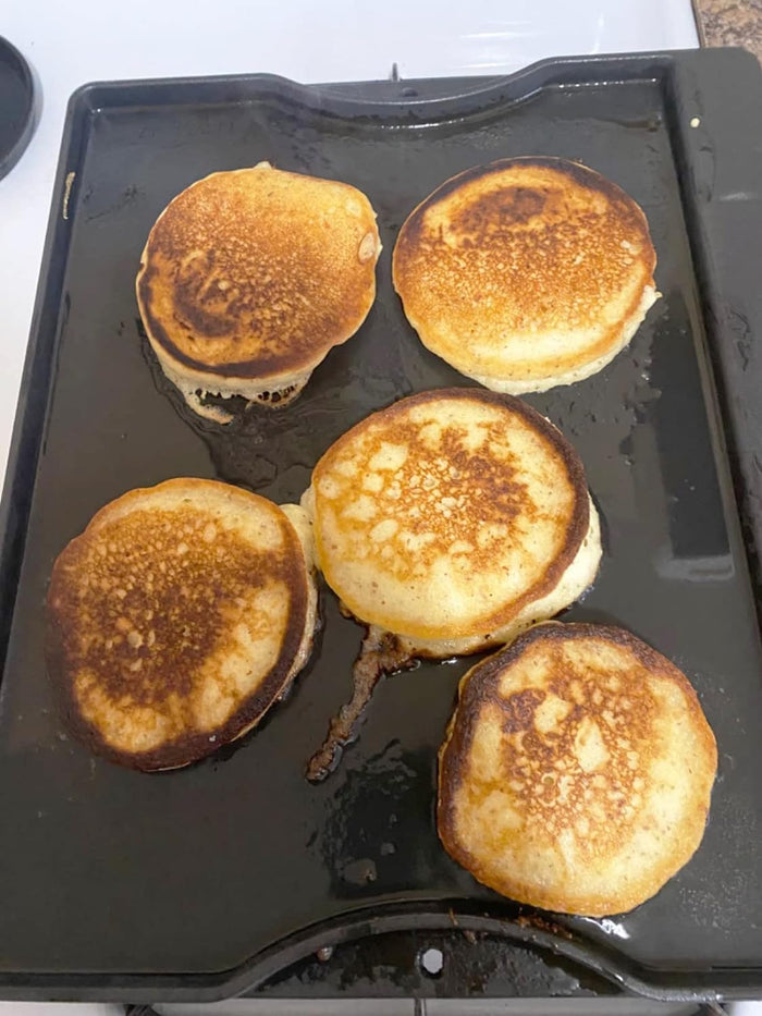 15" X 12.8" Cast Iron Griddle for Sliver Chef 4551 Series Gas Grills, for Burger Making