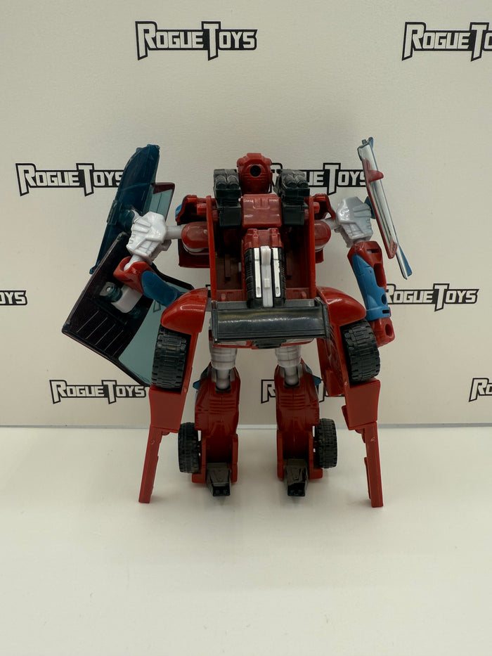 Hasbro Transformers Cybertron Deluxe Class Autobot Smokescreen