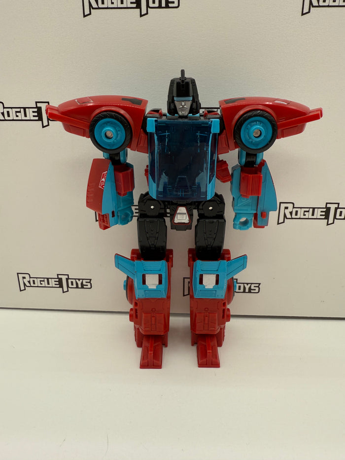 Hasbro Transformers Legacy Generations Deluxe Class Autobot Pointblank with Autobot Peacemaker