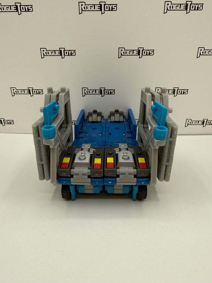 Hasbro Transformers Robots in Disguise 2001 Ultra Magnus Parts
