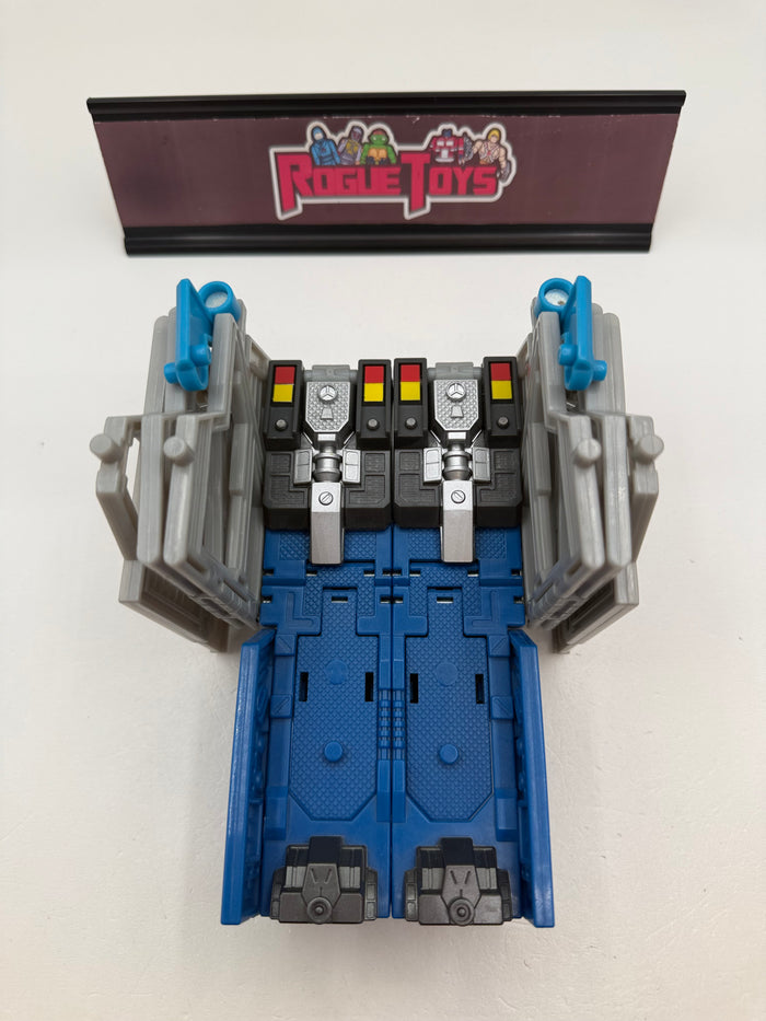 Hasbro Transformers Robots in Disguise 2001 Ultra Magnus Parts