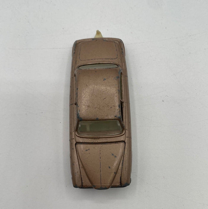 Match Box Lesney #28 Jaguar MK10