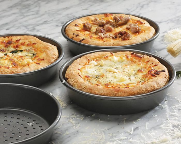 Perforated Mini-Deep Dish Pizza Pan Set, 7 Inch (4pcs)