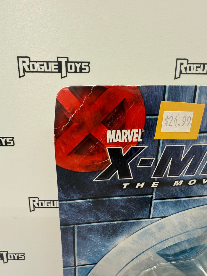 ToyBiz Marvel X-Men The Movie Battle Cycle & Sabretooth