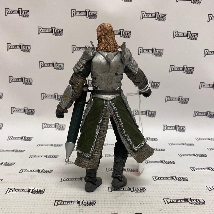ToyBiz The Lord of the Rings: The Fellowship of the Ring Faramir (Gondorian Armor w/ Sword Slashing Action) - Rogue Toys